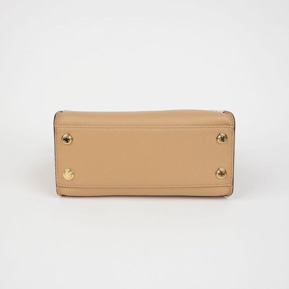 On My Side Pm Size Tote Shoulder Bag - Picture 8 of 10